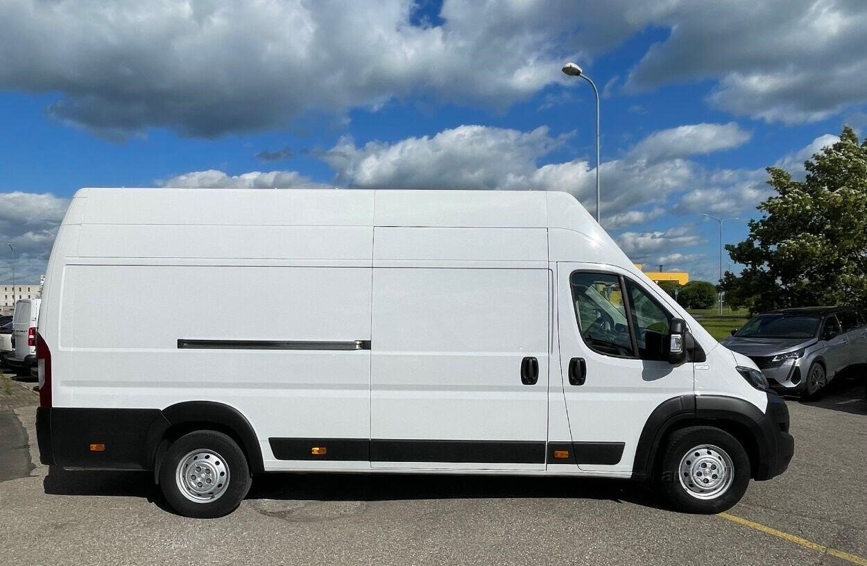 Transporter Peugeot 435 L4H3 3.0HDIF
