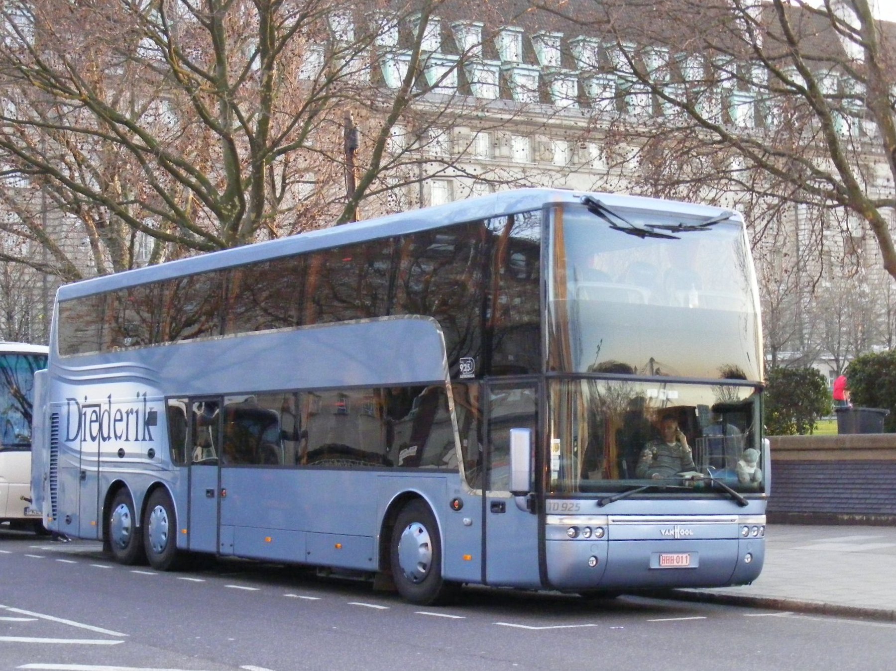 Van Hool A2C001