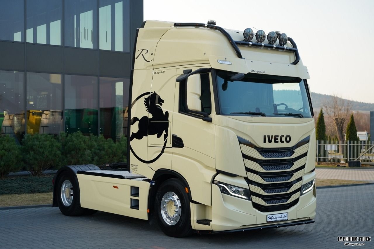 Truck Iveco S40/40-12
