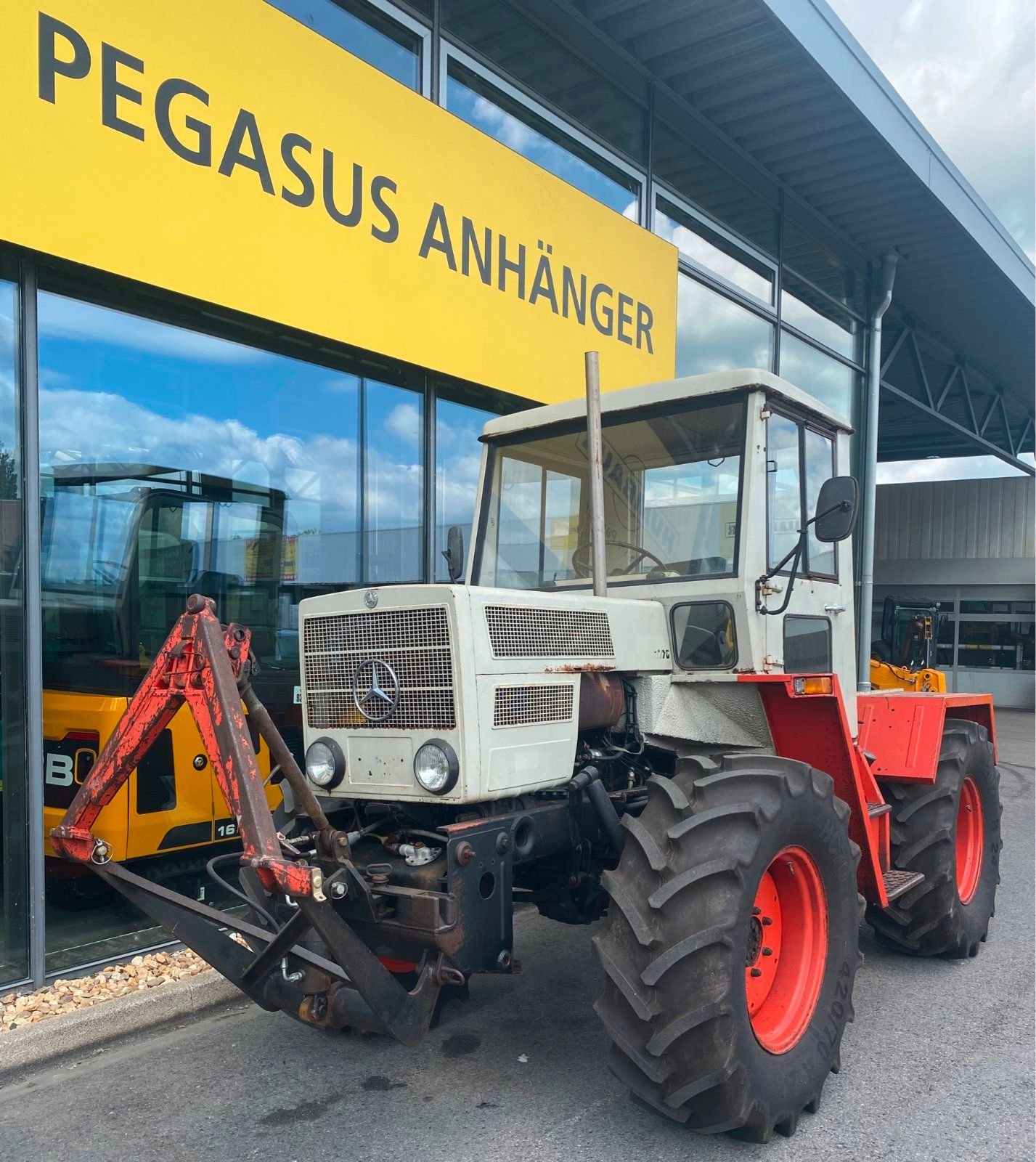 Tractor Daimler Benz MB trac 65/70