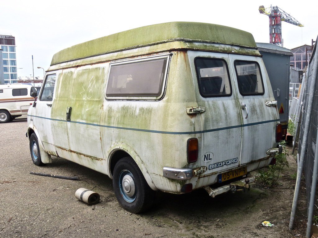 Van Vauxhall CF 97 700 L