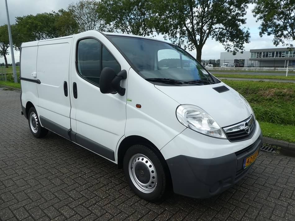 Van Opel VIVARO-2 2.5CDTI/107KW-DPF-E4 2.9T L2H1 TECSHIFT